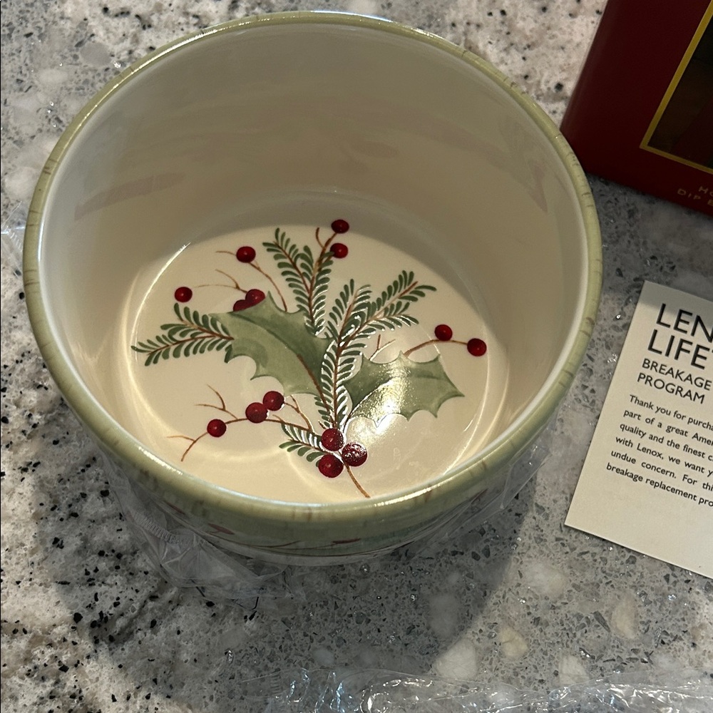 Lenox Holiday Gatherings Bowl and Spreader - Green and Red - Picture 3 of 8